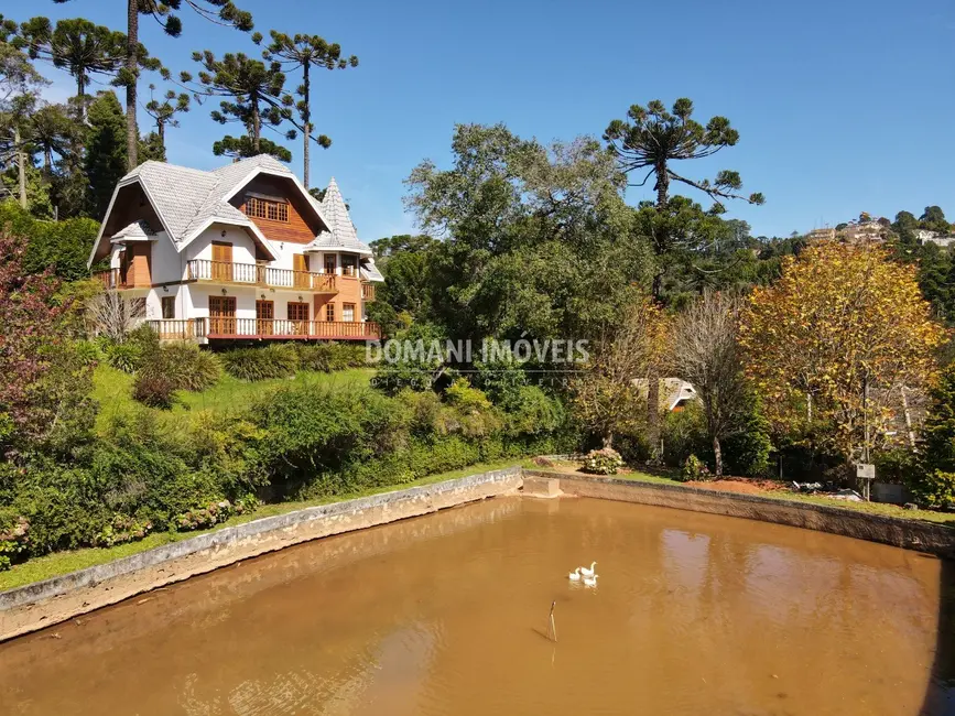 Foto 2 de Casa de Condomínio com 4 quartos à venda, 450m2 em Campos Do Jordao - SP