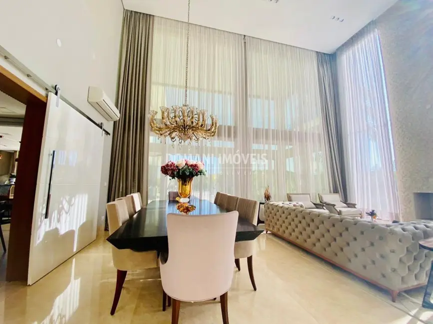 Foto 9 de Casa de Condomínio com 5 quartos à venda, 970m2 em Sao Jose Dos Campos - SP