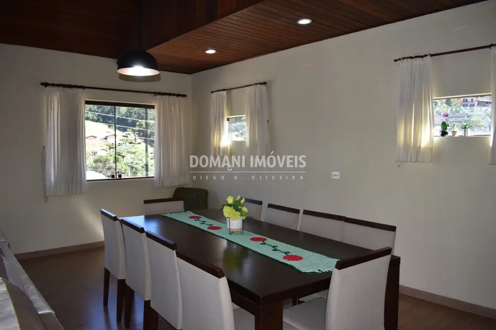 Foto 7 de Casa com 4 quartos à venda em Campos Do Jordao - SP