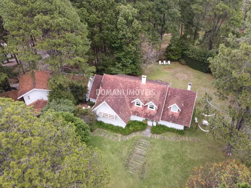 Foto 4 de Casa com 4 quartos à venda, 625m2 em Campos Do Jordao - SP