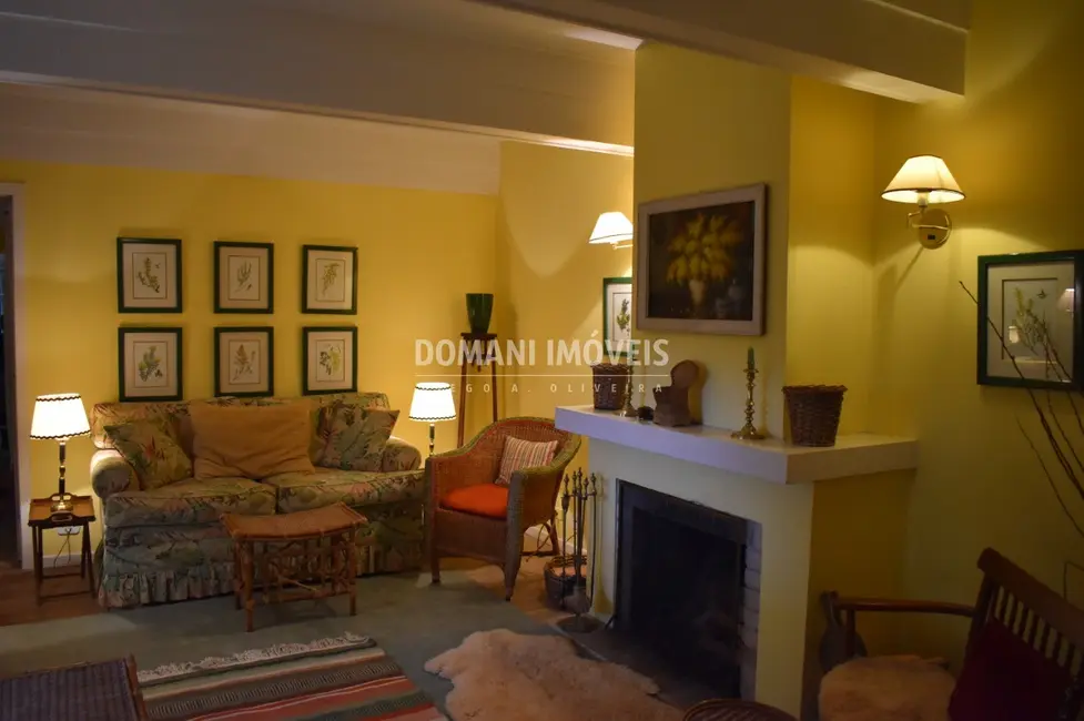 Foto 8 de Casa com 4 quartos à venda, 625m2 em Campos Do Jordao - SP