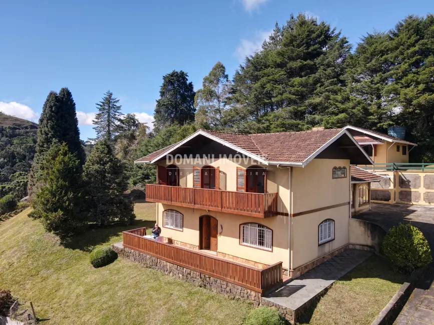 Foto 5 de Casa com 3 quartos à venda, 262m2 em Campos Do Jordao - SP