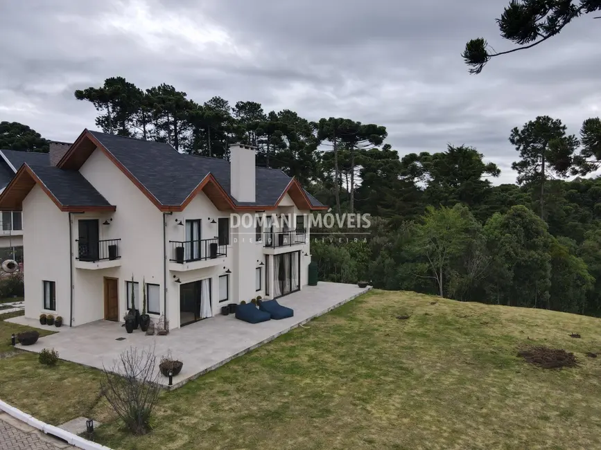 Foto 4 de Casa de Condomínio com 4 quartos à venda, 258m2 em Campos Do Jordao - SP