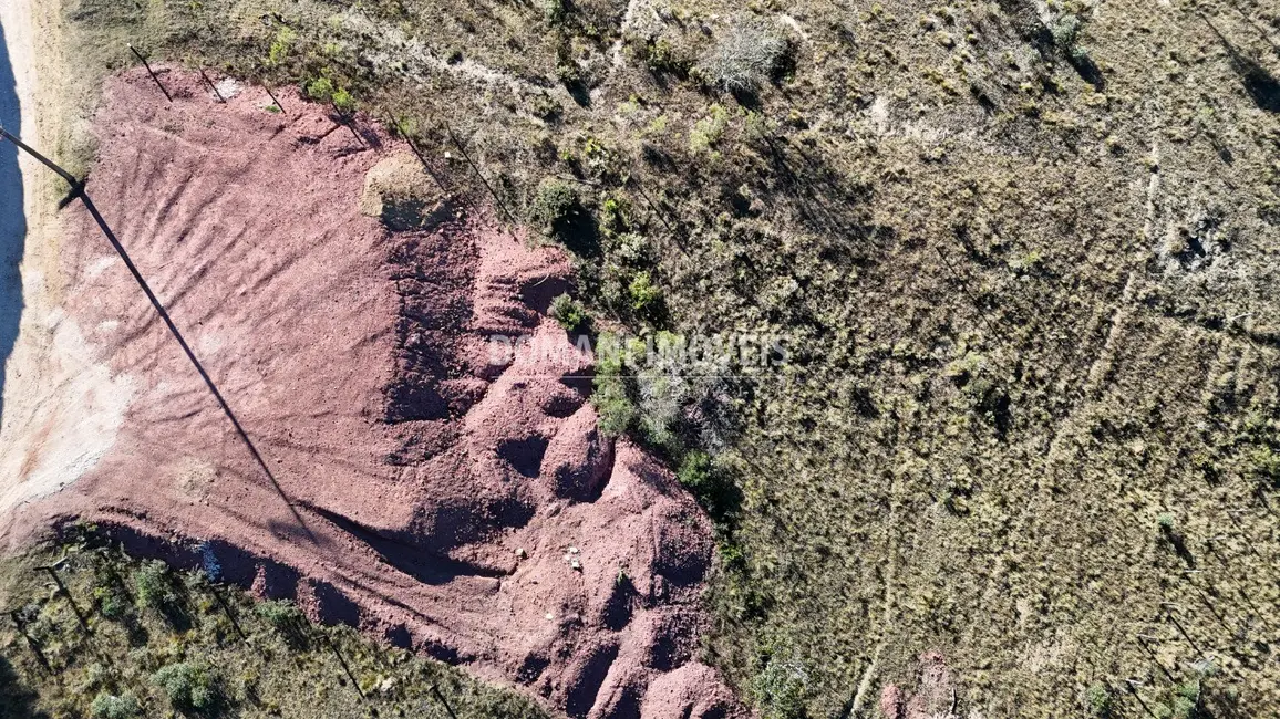 Foto 9 de Terreno / Lote à venda, 1565m2 em Campos Do Jordao - SP