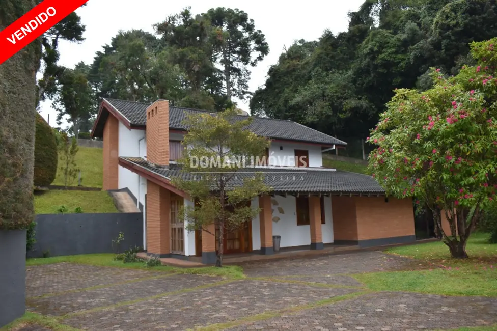 Foto 1 de Casa de Condomínio com 3 quartos à venda, 223m2 em Campos Do Jordao - SP