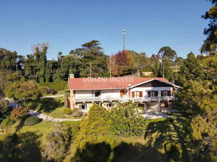 Foto 5 de Casa com 5 quartos à venda, 942m2 em Campos Do Jordao - SP