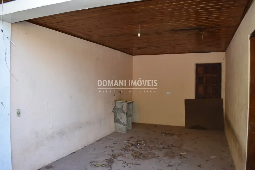 Foto 3 de Casa com 2 quartos à venda, 175m2 em Campos Do Jordao - SP