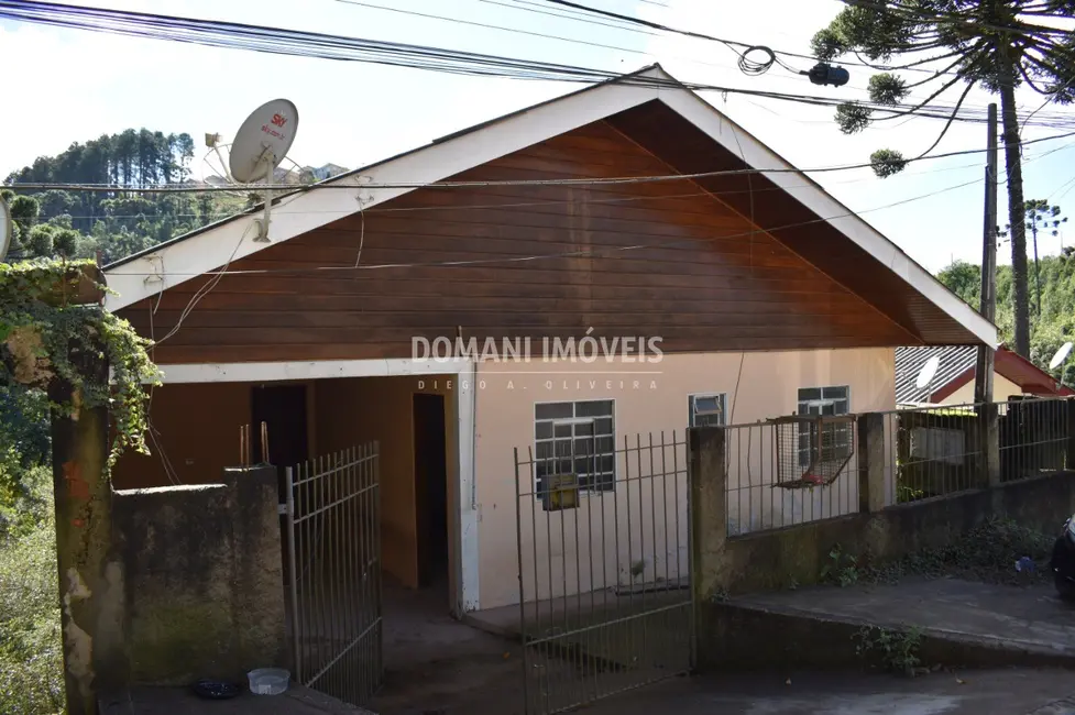 Foto 1 de Casa com 2 quartos à venda, 175m2 em Campos Do Jordao - SP