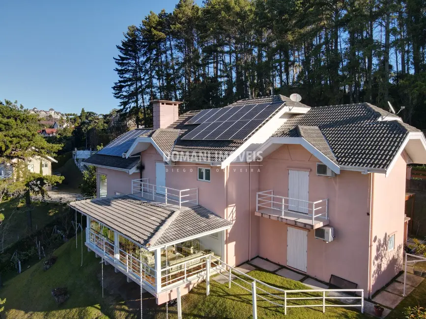 Foto 2 de Casa com 4 quartos à venda, 450m2 em Campos Do Jordao - SP