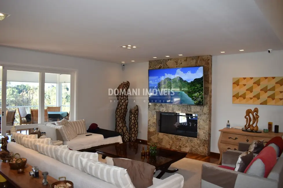 Foto 9 de Casa com 4 quartos à venda, 450m2 em Campos Do Jordao - SP