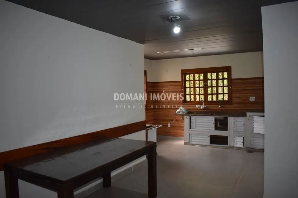 Foto 7 de Casa com 2 quartos à venda, 222m2 em Campos Do Jordao - SP