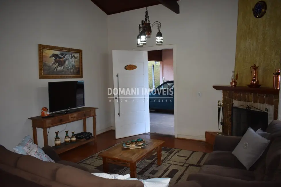 Foto 6 de Casa com 3 quartos à venda, 315m2 em Campos Do Jordao - SP