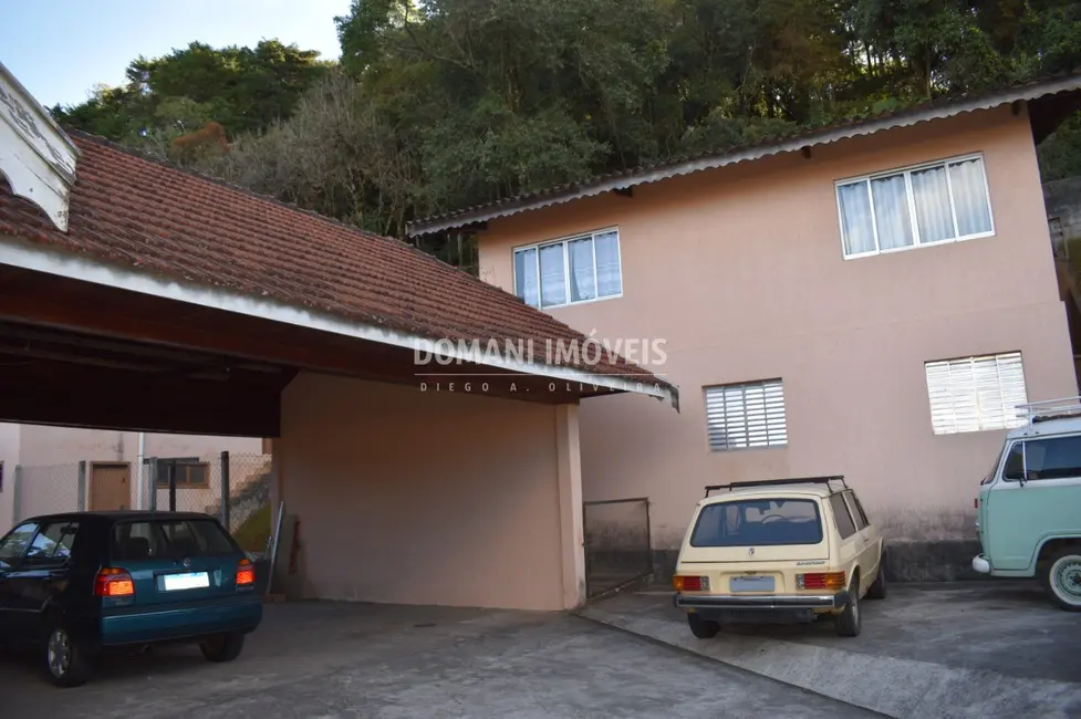 Foto 2 de Casa com 3 quartos à venda, 315m2 em Campos Do Jordao - SP