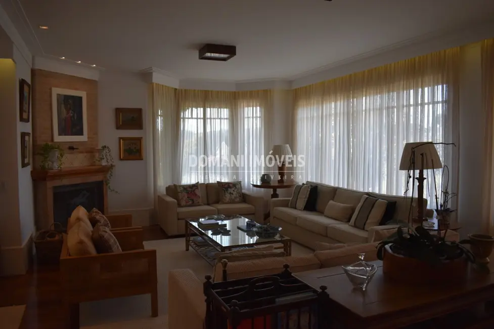 Foto 9 de Casa de Condomínio com 6 quartos à venda, 612m2 em Campos Do Jordao - SP