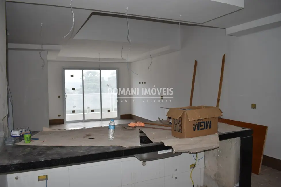 Apartamento com 3 quartos à venda, 140m2 em Campos Do Jordao - SP - imagem 9 Foto 9 de Apartamento com 3 quartos à venda, 140m2 em Campos Do Jordao - SP