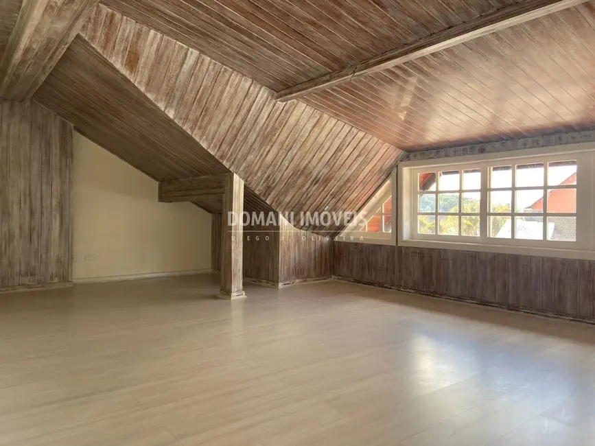 Foto 8 de Apartamento com 3 quartos à venda, 77m2 em Campos Do Jordao - SP