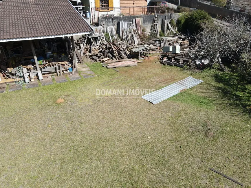 Casa com 3 quartos à venda, 96m2 em Campos Do Jordao - SP - imagem 2 Foto 2 de Casa com 3 quartos à venda, 96m2 em Campos Do Jordao - SP