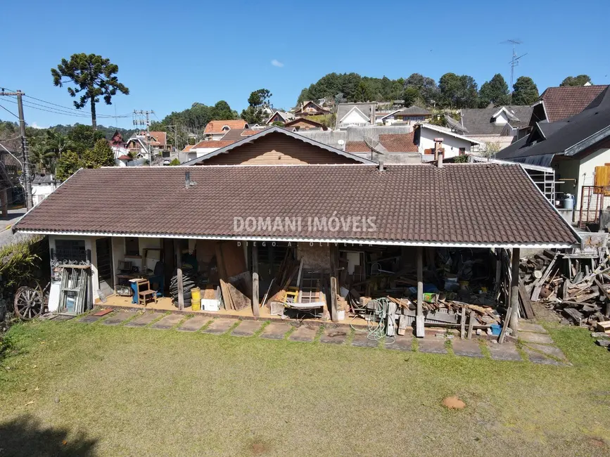 Foto 1 de Casa com 3 quartos à venda, 96m2 em Campos Do Jordao - SP