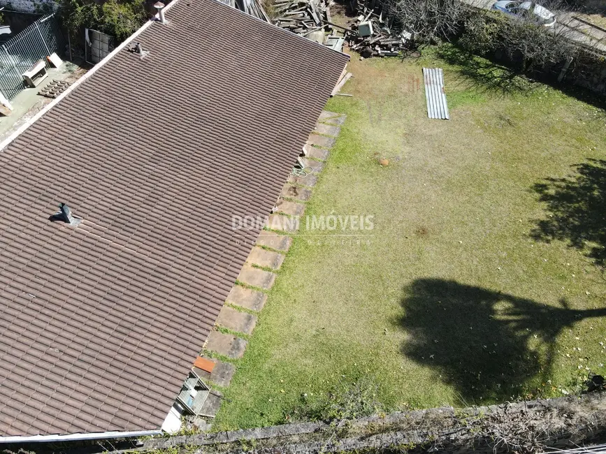 Casa com 3 quartos à venda, 96m2 em Campos Do Jordao - SP - imagem 3 Foto 3 de Casa com 3 quartos à venda, 96m2 em Campos Do Jordao - SP