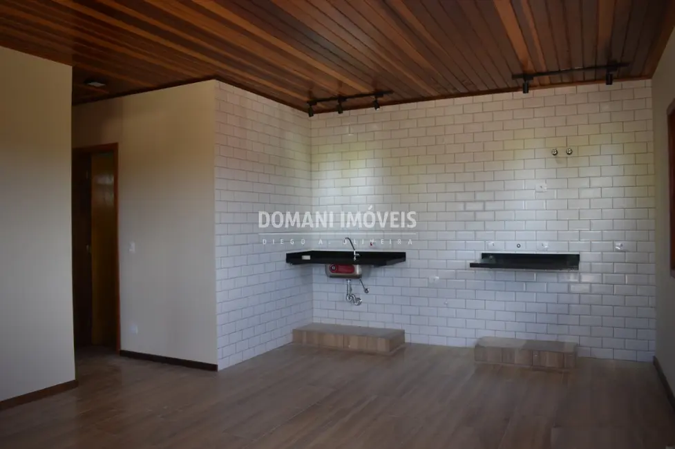 Casa com 2 quartos à venda, 54m2 em Campos Do Jordao - SP - imagem 8 Foto 8 de Casa com 2 quartos à venda, 54m2 em Campos Do Jordao - SP