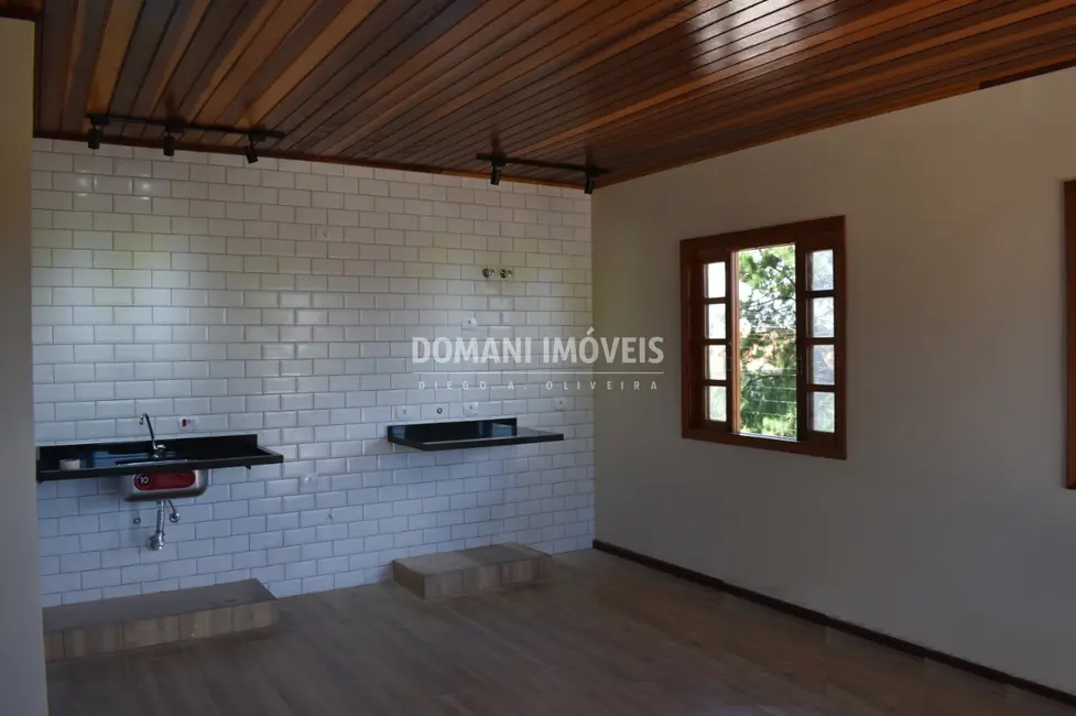 Casa com 2 quartos à venda, 54m2 em Campos Do Jordao - SP - imagem 9 Foto 9 de Casa com 2 quartos à venda, 54m2 em Campos Do Jordao - SP