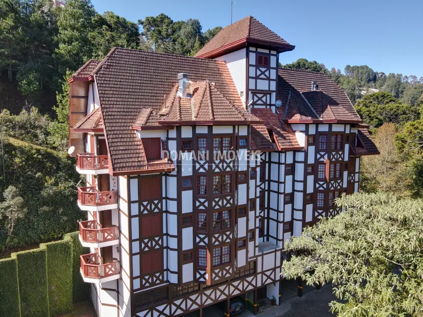 Apartamento com 3 quartos à venda, 142m2 em Campos Do Jordao - SP - imagem 2 Foto 2 de Apartamento com 3 quartos à venda, 142m2 em Campos Do Jordao - SP