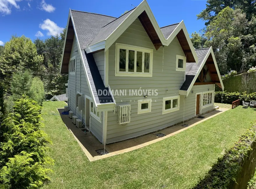 Foto 3 de Casa com 5 quartos à venda, 400m2 em Campos Do Jordao - SP