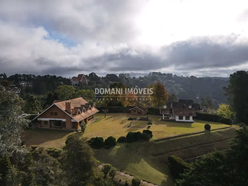 Foto 5 de Casa com 7 quartos à venda, 1152m2 em Campos Do Jordao - SP