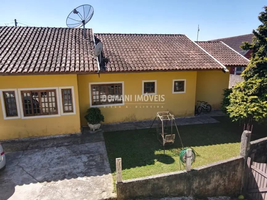 Foto 5 de Casa com 3 quartos à venda, 177m2 em Campos Do Jordao - SP