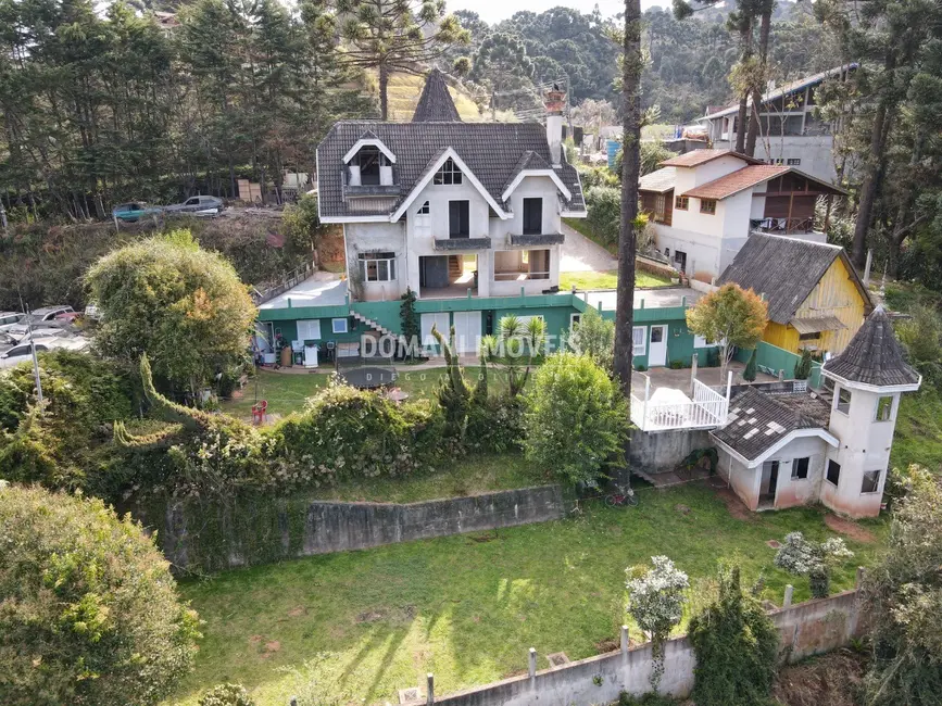 Casa com 3 quartos à venda, 182m2 em Campos Do Jordao - SP - imagem 1 Foto 1 de Casa com 3 quartos à venda, 182m2 em Campos Do Jordao - SP