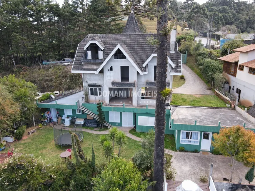 Casa com 3 quartos à venda, 182m2 em Campos Do Jordao - SP - imagem 6 Foto 6 de Casa com 3 quartos à venda, 182m2 em Campos Do Jordao - SP