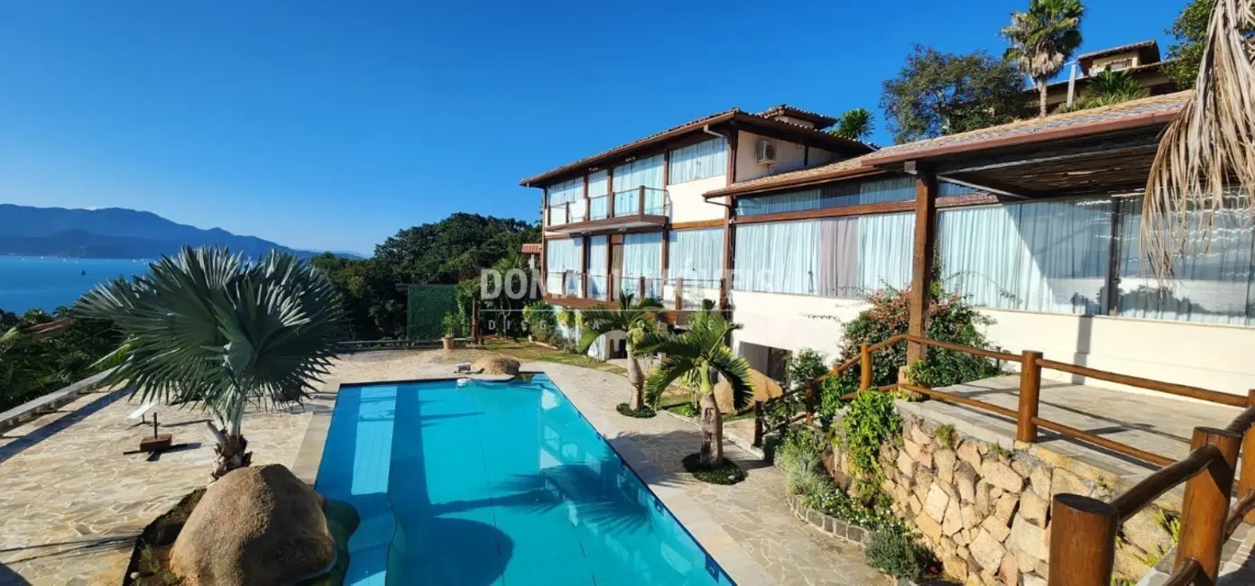 Foto 1 de Casa de Condomínio com 12 quartos à venda, 1300m2 em Ilhabela - SP
