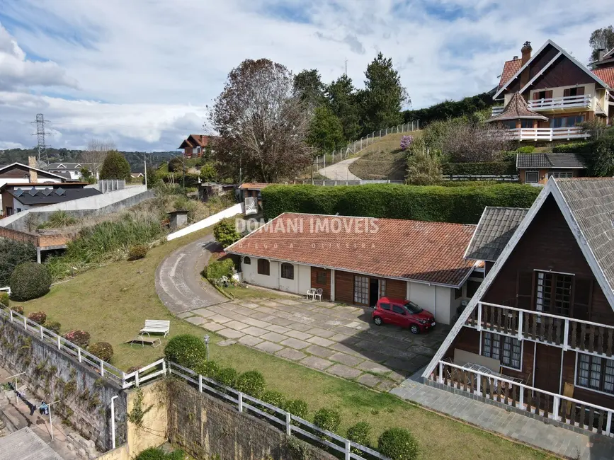 Foto 2 de Casa com 2 quartos à venda, 250m2 em Campos Do Jordao - SP