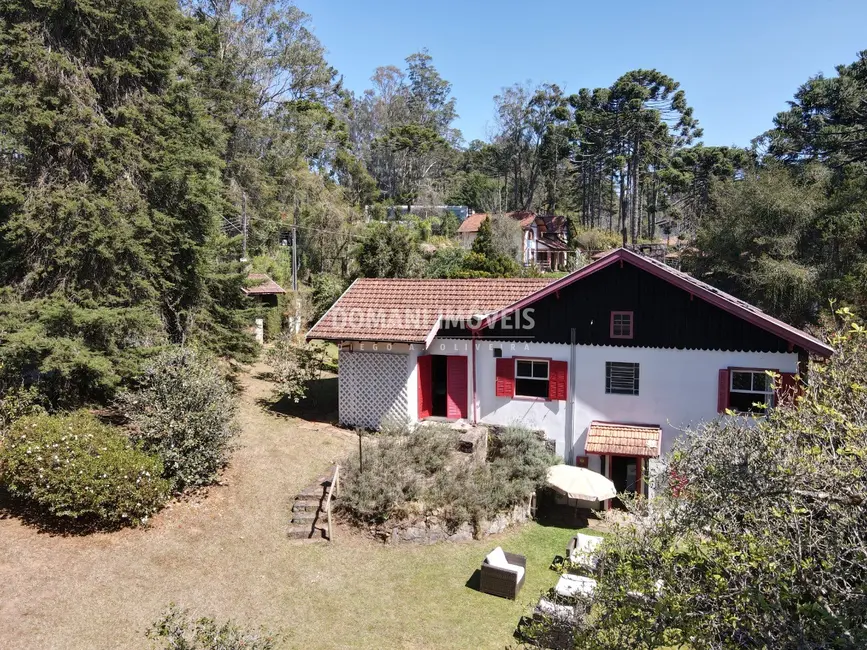 Foto 7 de Casa com 4 quartos à venda, 340m2 em Campos Do Jordao - SP