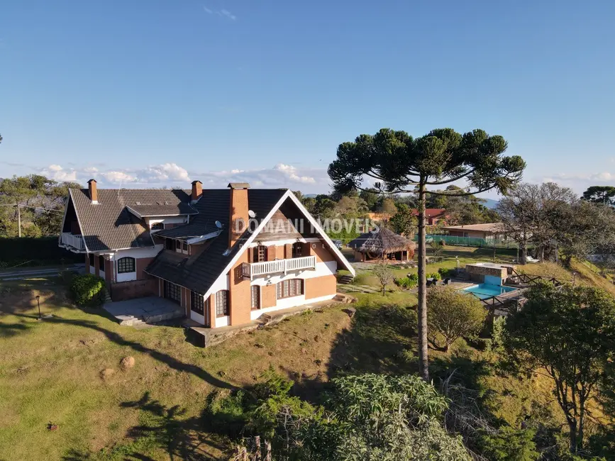 Foto 8 de Pousada com 8 quartos à venda, 693m2 em Campos Do Jordao - SP