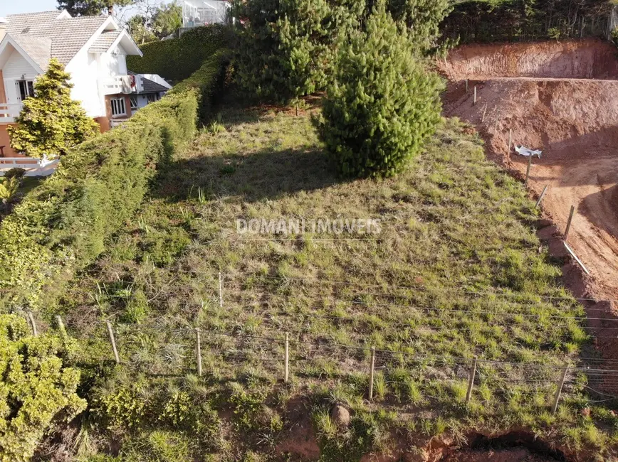 Foto 5 de Terreno / Lote à venda, 752m2 em Campos Do Jordao - SP