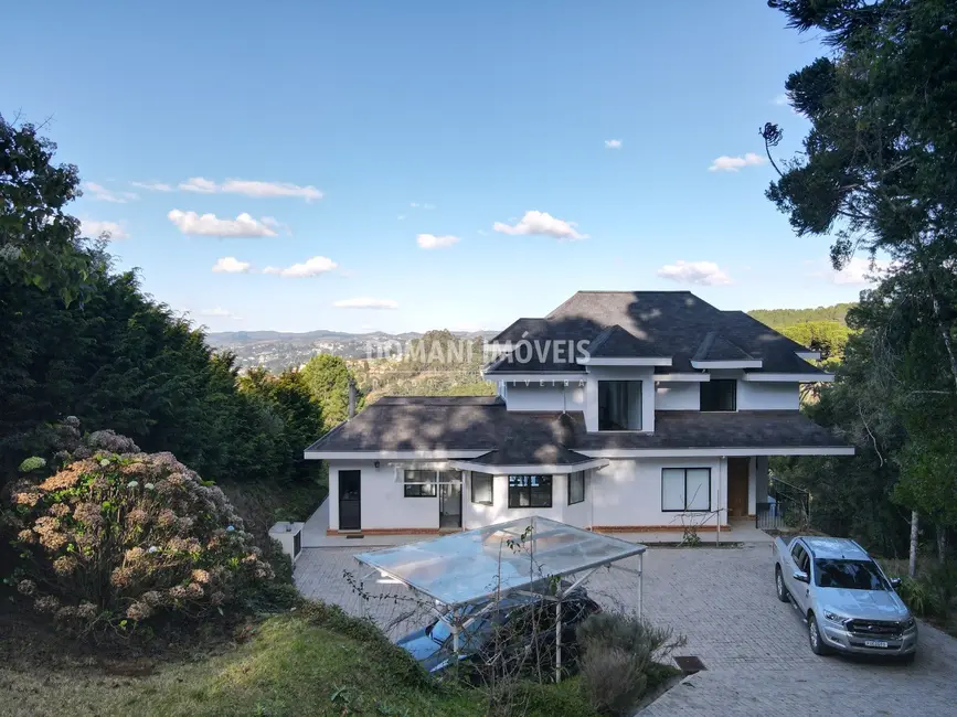 Foto 2 de Casa de Condomínio com 4 quartos à venda, 197m2 em Campos Do Jordao - SP