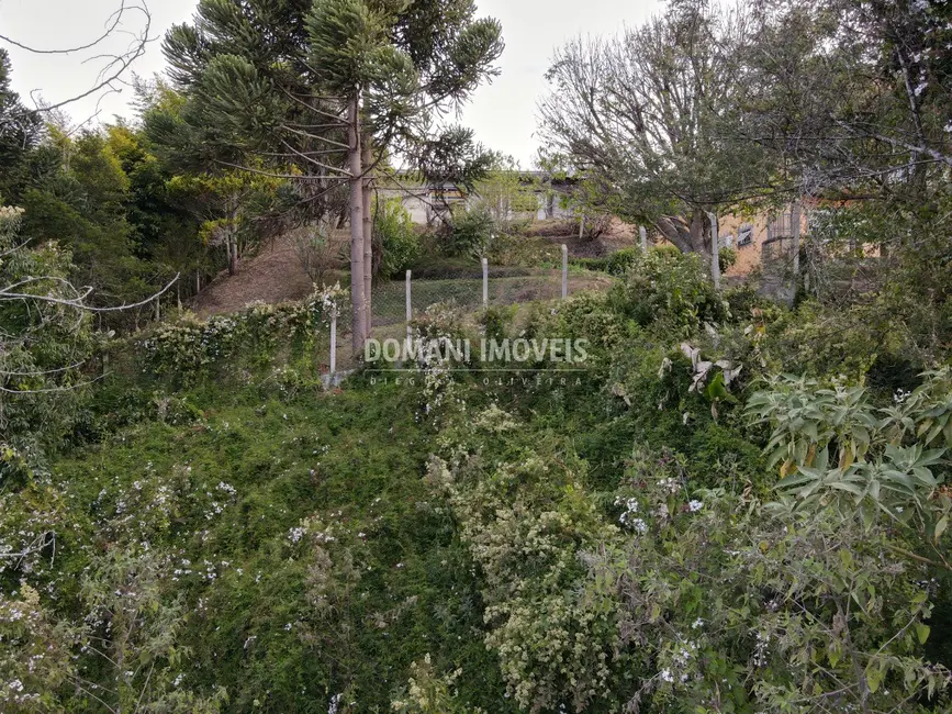 Foto 1 de Terreno / Lote à venda, 725m2 em Campos Do Jordao - SP