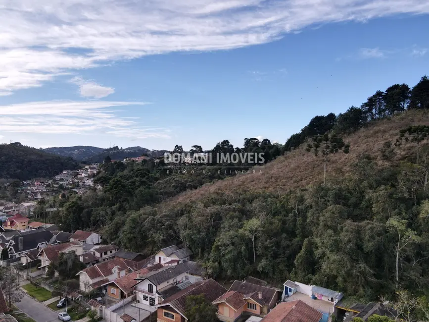 Foto 4 de Terreno / Lote à venda, 725m2 em Campos Do Jordao - SP