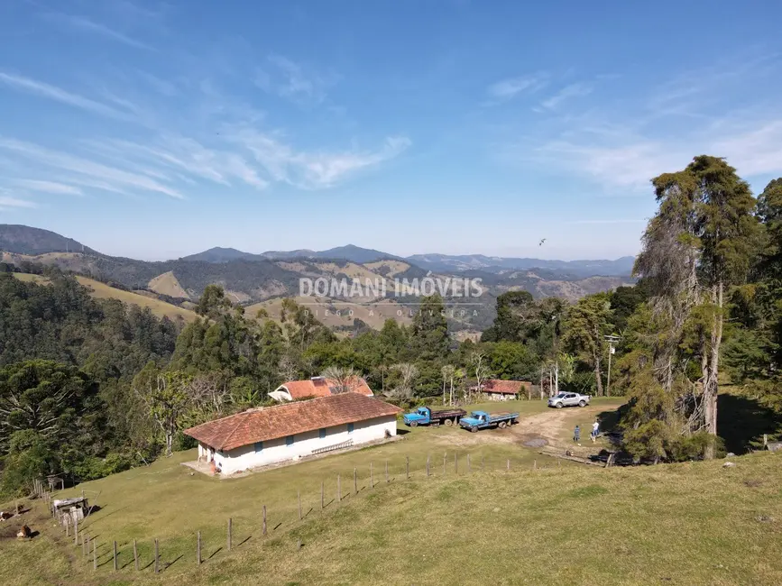 Foto 6 de Fazenda / Haras com 8 quartos à venda, 223m2 em Campos Do Jordao - SP