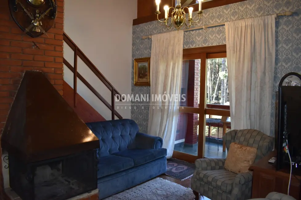 Foto 8 de Apartamento com 4 quartos à venda, 162m2 em Campos Do Jordao - SP