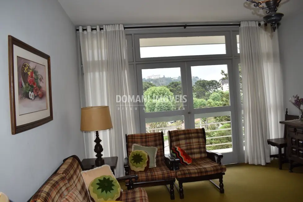 Apartamento com 2 quartos à venda, 94m2 em Campos Do Jordao - SP - imagem 9 Foto 9 de Apartamento com 2 quartos à venda, 94m2 em Campos Do Jordao - SP