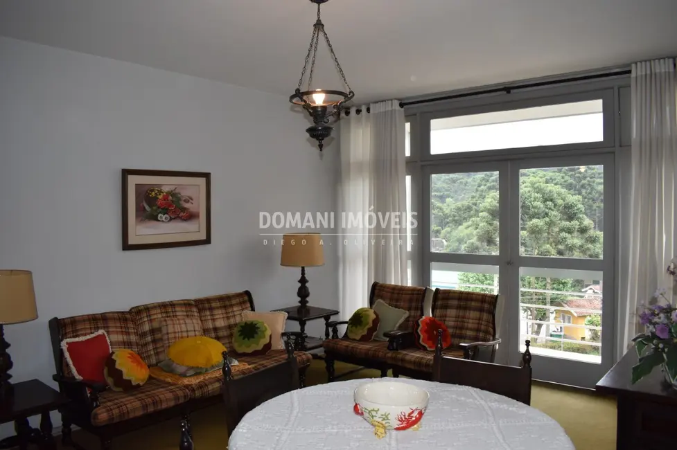 Apartamento com 2 quartos à venda, 94m2 em Campos Do Jordao - SP - imagem 6 Foto 6 de Apartamento com 2 quartos à venda, 94m2 em Campos Do Jordao - SP