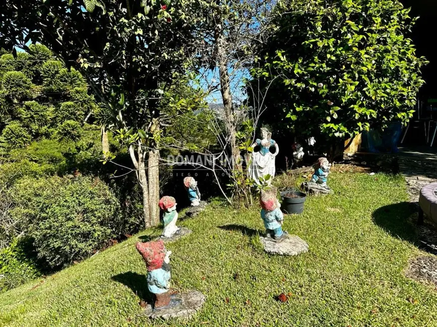 Foto 6 de Casa de Condomínio com 4 quartos à venda e para alugar, 170m2 em Campos Do Jordao - SP