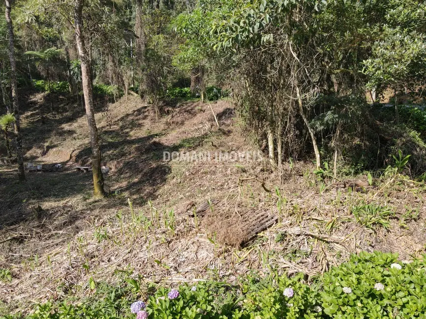 Foto 2 de Terreno / Lote à venda, 1055m2 em Campos Do Jordao - SP