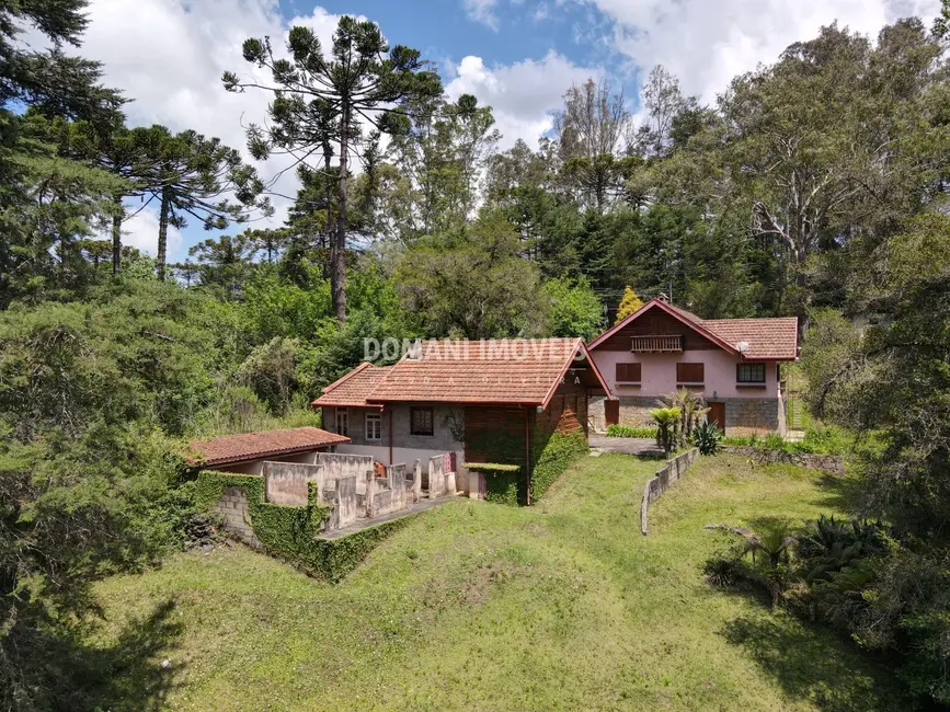 Foto 1 de Casa com 3 quartos à venda, 587m2 em Campos Do Jordao - SP