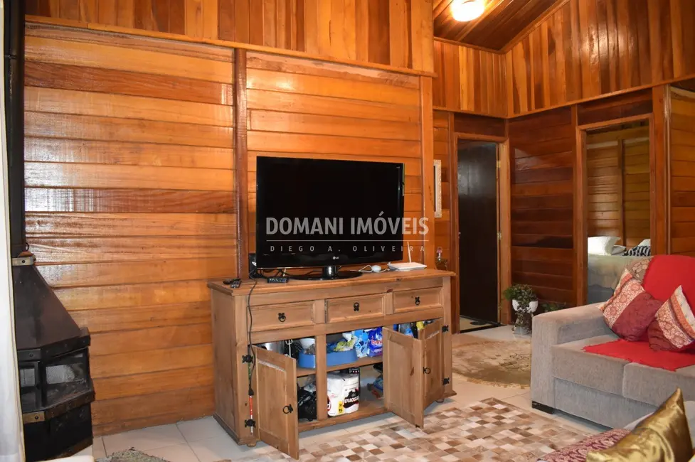 Casa de Condomínio com 2 quartos à venda, 105m2 em Campos Do Jordao - SP - imagem 9 Foto 9 de Casa de Condomínio com 2 quartos à venda, 105m2 em Campos Do Jordao - SP
