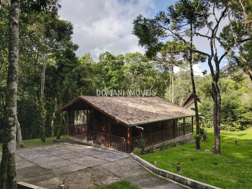 Casa de Condomínio com 2 quartos à venda, 105m2 em Campos Do Jordao - SP - imagem 1 Foto 1 de Casa de Condomínio com 2 quartos à venda, 105m2 em Campos Do Jordao - SP