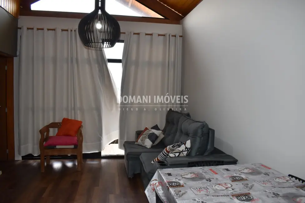 Foto 8 de Casa com 3 quartos à venda, 105m2 em Campos Do Jordao - SP