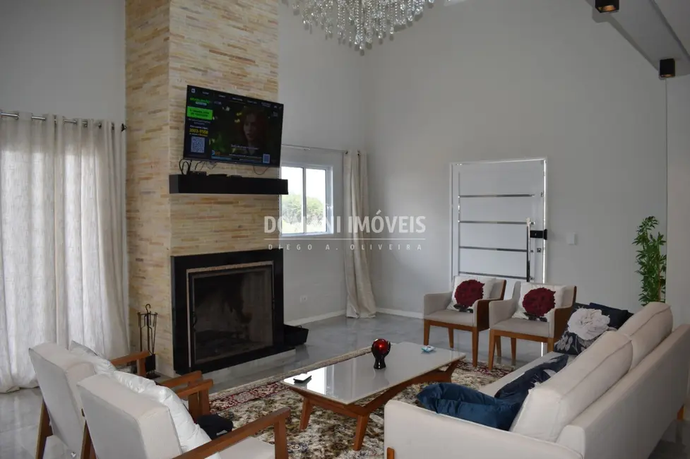 Foto 9 de Casa com 4 quartos à venda, 272m2 em Campos Do Jordao - SP